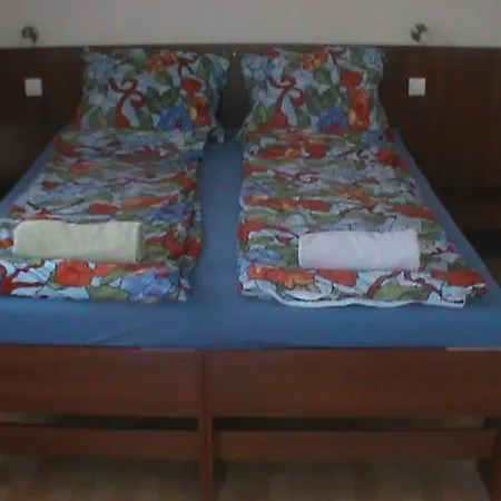 Apartment Marta *